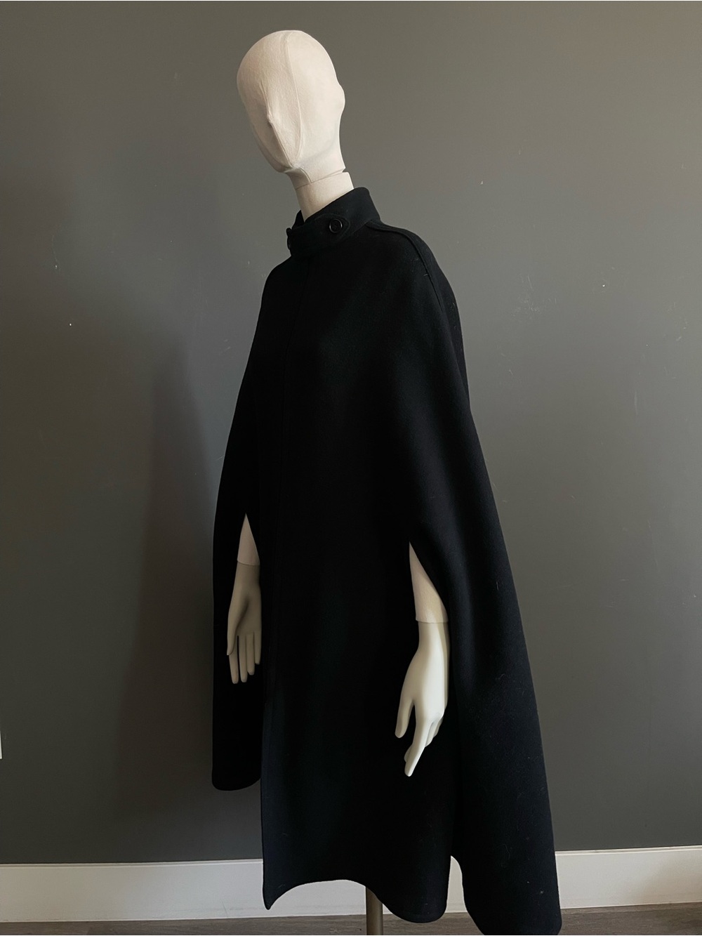Unbranded Black Wool Feel Full Length Zip Front Cape Coat Quiet Luxury Oversized